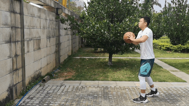 如何制定适合自己的篮球恢复训练计划?_0